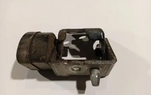 Citroen C5 Front door upper hinge