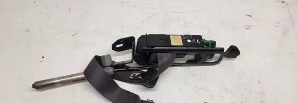 Volvo S60 Front seatbelt