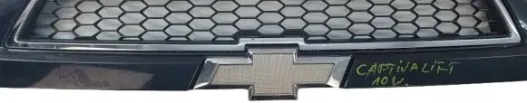 Chevrolet Captiva Front grill