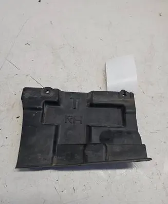 Hyundai Santa Fe Rear bumper mounting bracket 866182B000