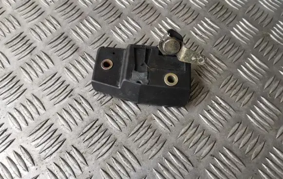 Volkswagen Transporter - Caravelle T4 Sliding door lock 701843604D