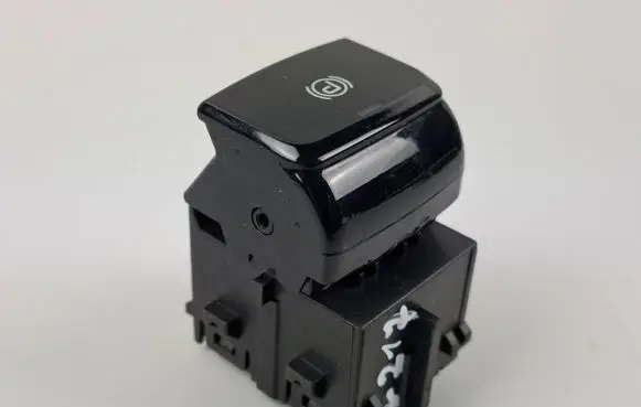 Maserati Grecale Hand parking brake switch 06701983000 15622 02085