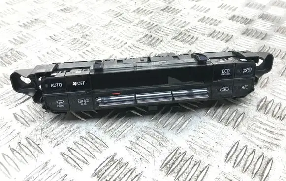 Toyota Prius (XW50) Climate control unit 5590047190