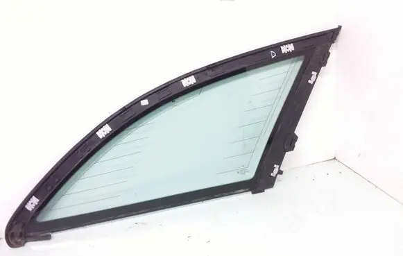 Mercedes-Benz C W203 Rear side window A2036700212
