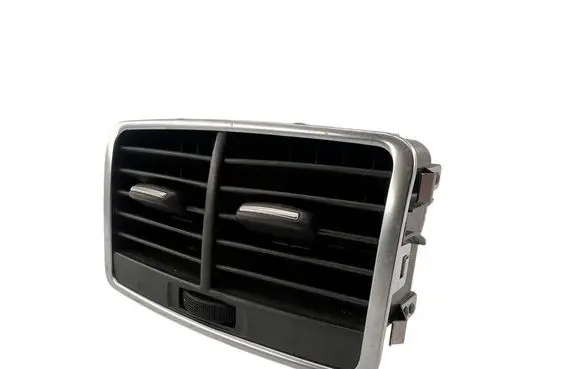 Audi A6 S6 C6 4F Rear air vent grill 4F0819203B