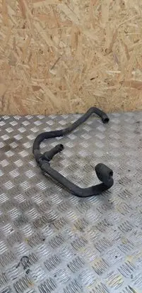 Coolant pipe/hose
