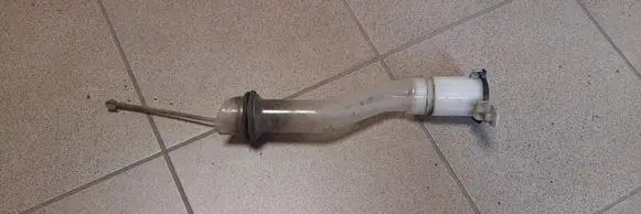 Toyota Land Cruiser (J120) Window washer liquid tank fill tube 