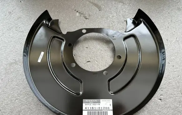 Nissan Patrol Y60 Front brake disc dust cover plate 4116101J00