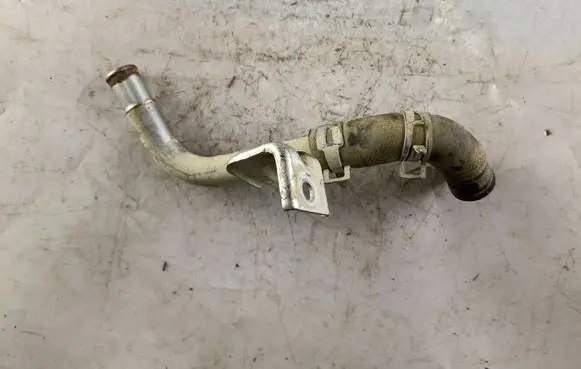 Mitsubishi Grandis Engine coolant pipe/hose