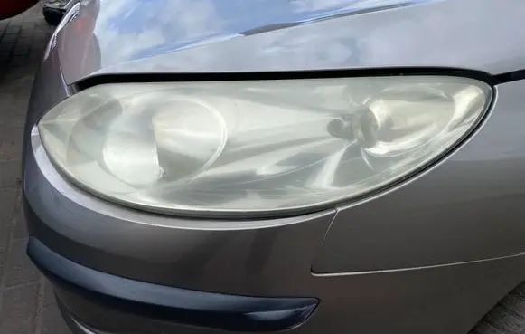 Peugeot 407 Headlight/headlamp