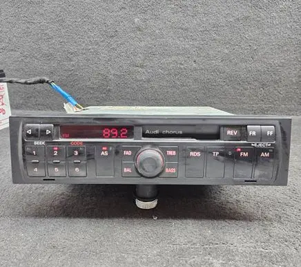 Audi A3 S3 8L Radio/CD/DVD/GPS head unit 8L0035152A