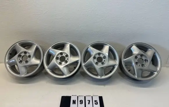 Volvo 960 R15 alloy rim 9140418