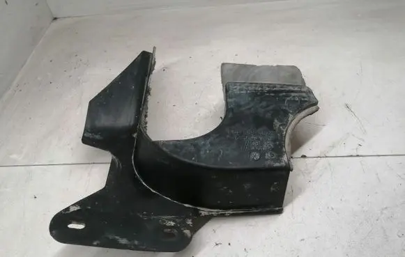 Volkswagen Transporter - Caravelle T5 Front underbody cover/under tray 7H5863199