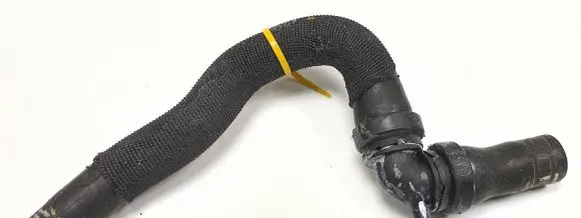 Dacia Sandero Engine coolant pipe/hose 924102426R