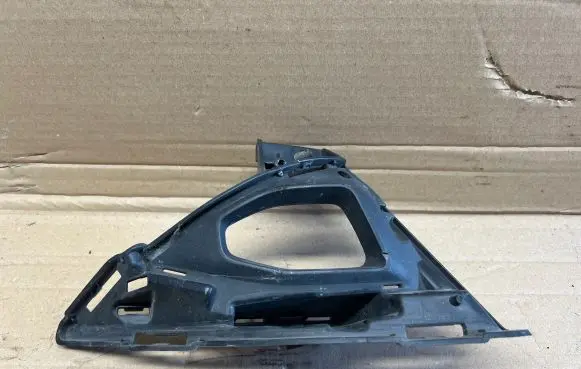 Nissan Qashqai J12 Front fog light trim/grill 622566UA0A
