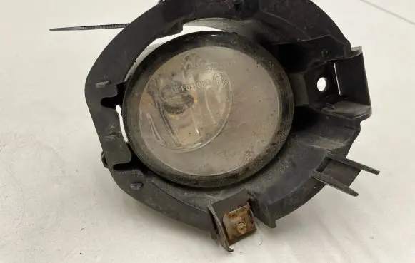 Toyota RAV 4 (XA30) Front fog light 812100D040 89204022