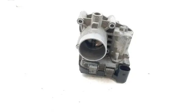 Volkswagen Touran I Throttle valve 03C133062