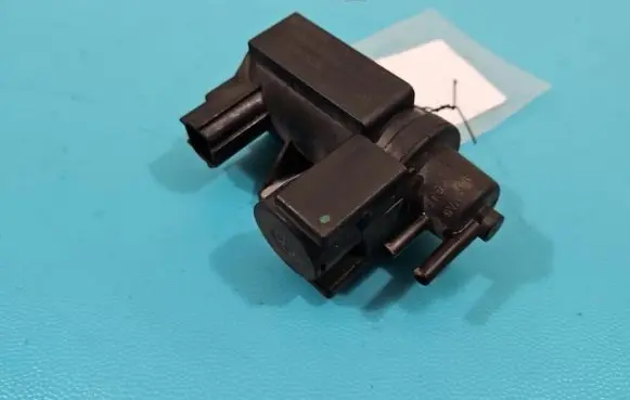 Toyota Avensis T270 Turbo solenoid valve 25819-0R011 IMPRK1375399