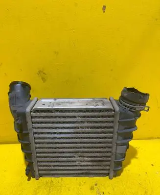 Volkswagen Polo IV 9N3 Intercooler radiator 6Q0145804A
