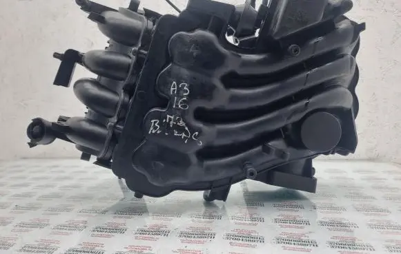 Audi A3 S3 8L Intake manifold 06A133205G