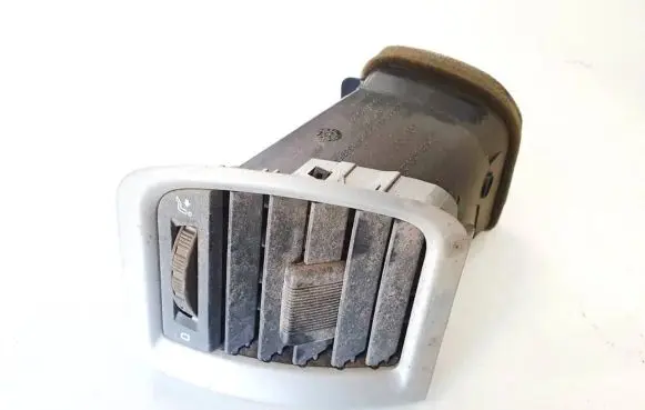 Skoda Roomster (5J) Dash center air vent grill 5j0819702
