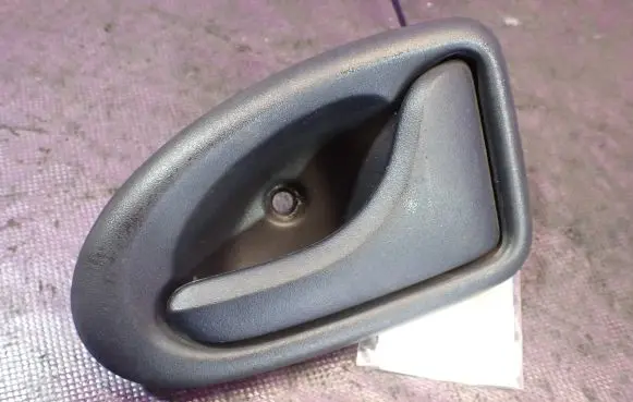 Renault Megane I Front door interior handle 7700830079