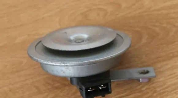 Volkswagen Sharan Horn signal 7M3951101