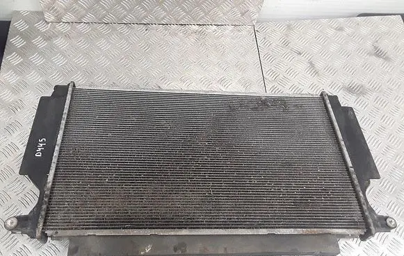 Toyota Avensis T270 Coolant radiator MF4221343082
