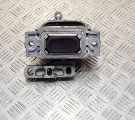 Volkswagen Scirocco Engine mount bracket 1K0199262CN