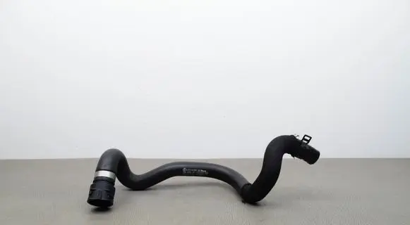 Mercedes-Benz GLC X253 C253 Engine coolant pipe/hose A2538306501