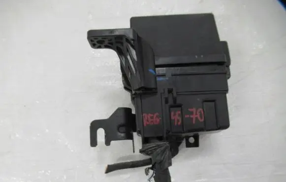 Peugeot 308 Fuse box set 1879001034