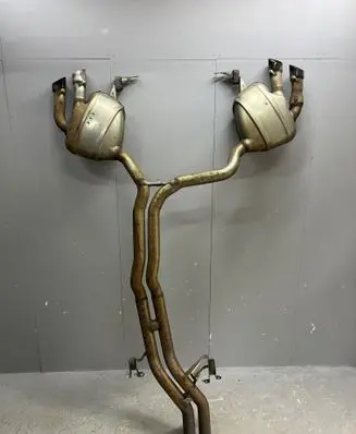 Muffler/silencer