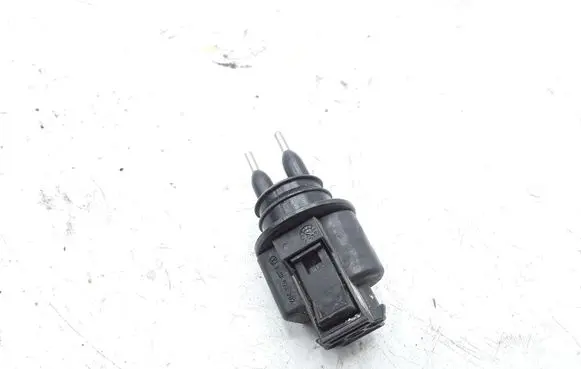 Audi A8 S8 D3 4E Windshield washer fluid level sensor 1J0973202
