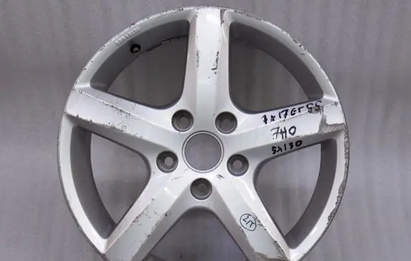 Volkswagen Multivan T5 R17 alloy rim 