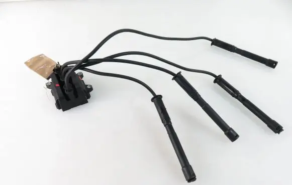 Renault Twingo I High voltage ignition coil U6036