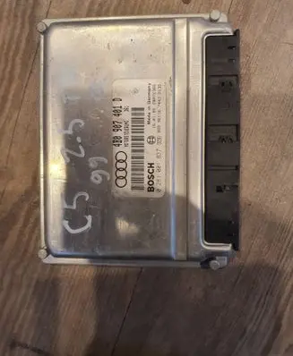 Audi A6 S6 C5 4B Engine control unit/module 0281001837 4B0907401D