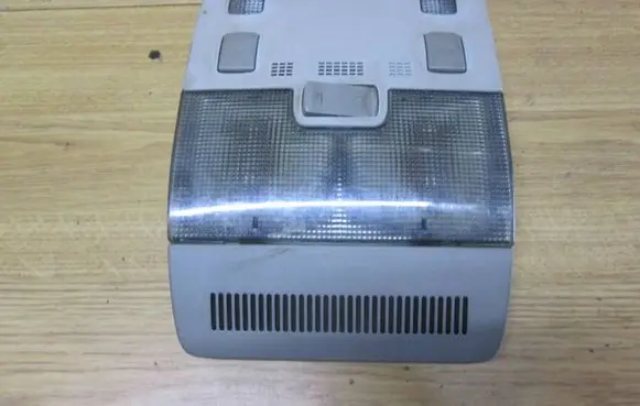 Audi A4 S4 B6 8E 8H Front seat light 8E0947135E