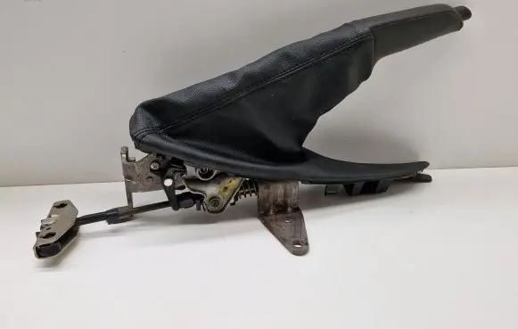 BMW 1 E82 E88 Handbrake/parking brake lever assembly 6764924