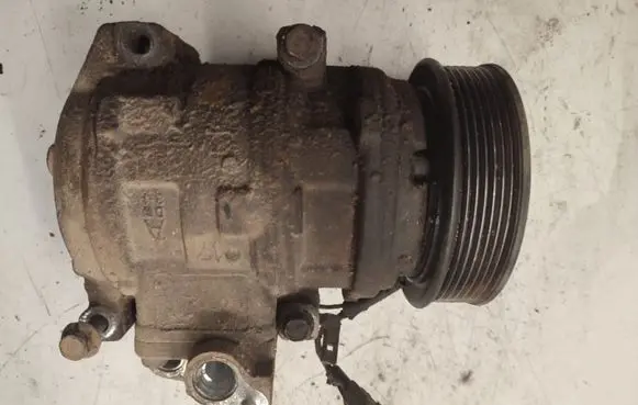 KIA Sorento Air conditioning (A/C) compressor (pump) 1615017700