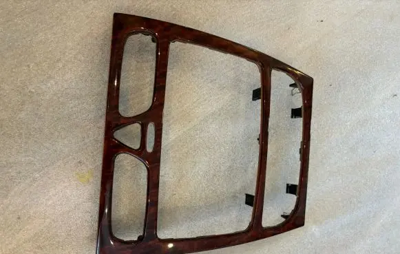Mercedes-Benz C W203 Radio/GPS head unit trim A2036802539 41171100 2036802539