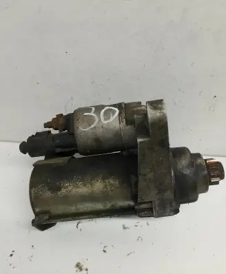 Skoda Fabia Mk2 (5J) Starter motor 02T911023S