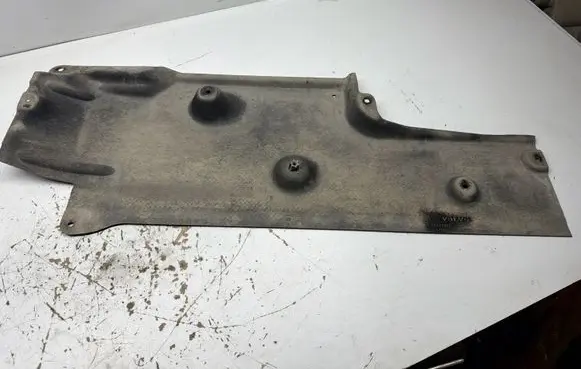 Volvo V60 Center/middle under tray cover R4ZQA