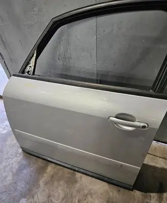 Audi A2 Front door 8Z0831051A