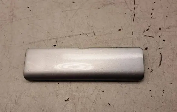Toyota Avensis T270 Roof bar rail cover 7563505010 82539