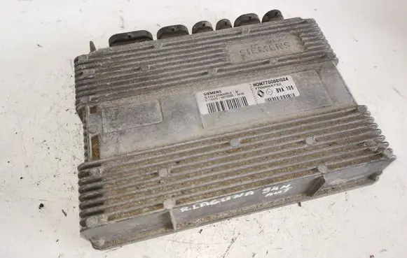 Renault Laguna I Gearbox control unit/module 7700861024 7700864732 S101200051B