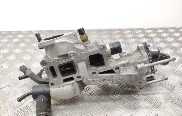Hyundai Santa Fe EGR valve 14L027B
