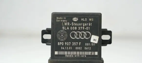 Audi A4 S4 B7 8E 8H Light module LCM 8P0907357F