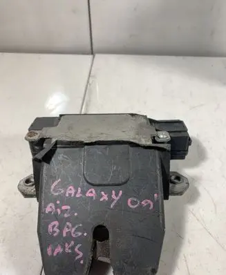 Ford Galaxy Tailgate lock latch 01041111905