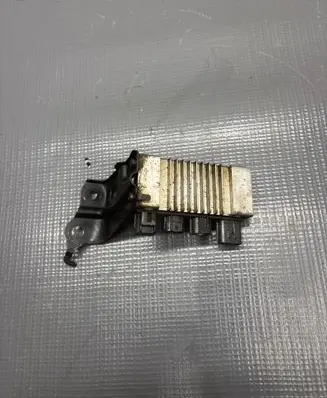 Toyota Avensis T270 Glow plug pre-heat relay 2855130010 11N14510 1327000010