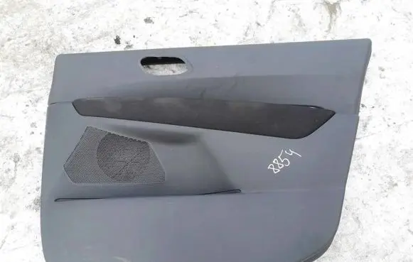 Peugeot 5008 Front door card panel trim 9683035577 96830355ze